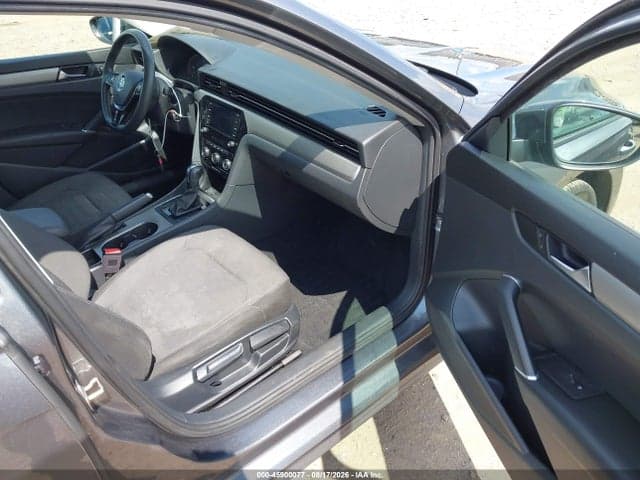 2021 VOLKSWAGEN PASSAT 2.0T S 5