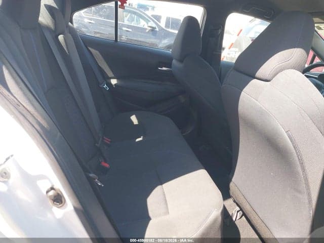 2022 TOYOTA COROLLA SE 8