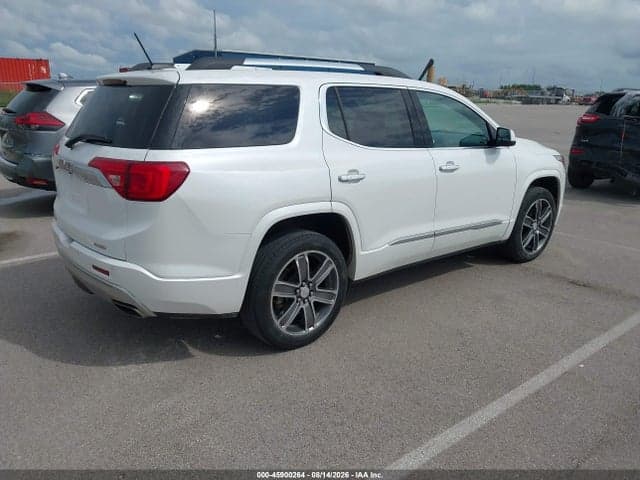 2017 GMC ACADIA DENALI 4