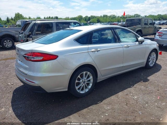 2019 FORD FUSION SE 4