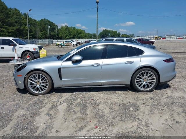 2017 PORSCHE PANAMERA 4 15
