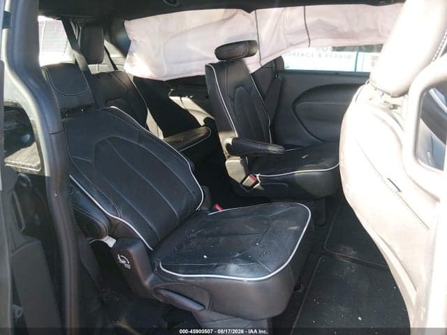 2026 CHRYSLER PACIFICA LIMITED 8