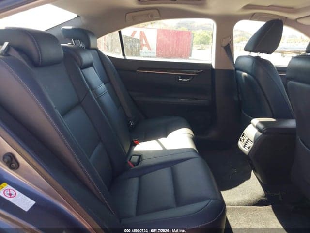 2017 LEXUS ES 350 8