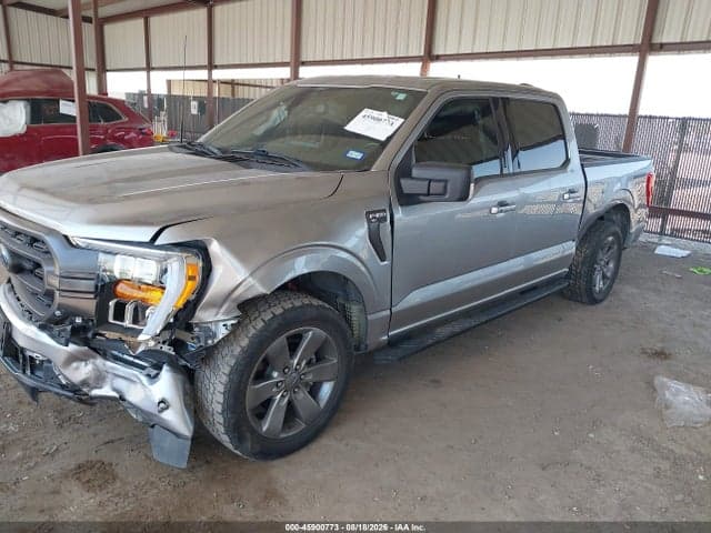 2022 FORD F-150 XLT 2