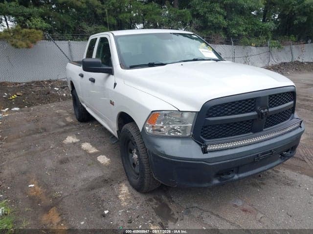 2017 RAM 1500 TRADESMAN QUAD CAB 4X4 6'4 BOX 1