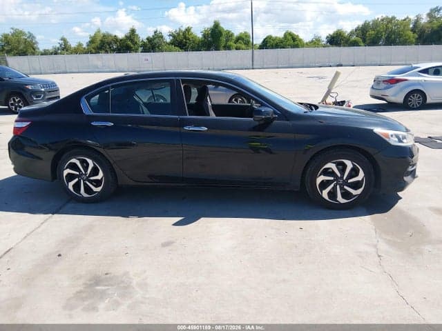 2017 HONDA ACCORD EX 13