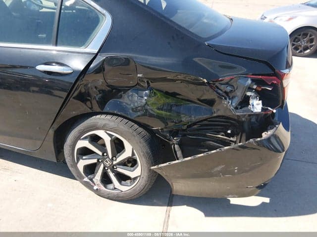 2017 HONDA ACCORD EX 6