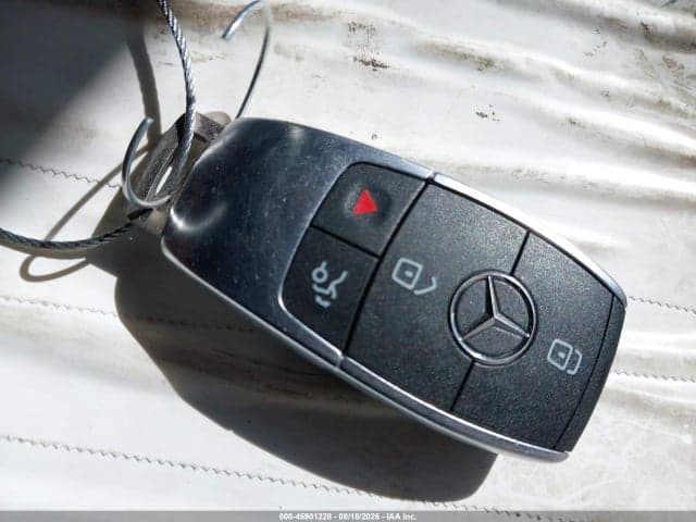 2020 MERCEDES-BENZ GLB 250 11