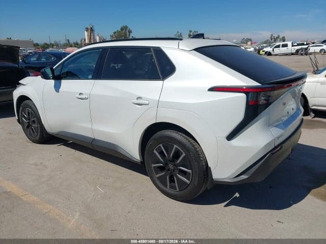 2026 TOYOTA BZ XLE PLUS 3