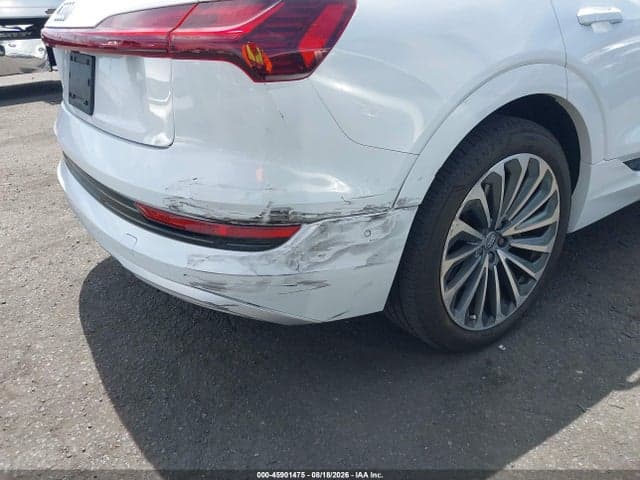 2019 AUDI E-TRON PREMIUM PLUS 6