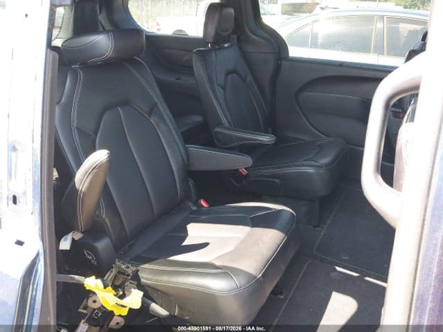 2025 CHRYSLER PACIFICA SELECT 8