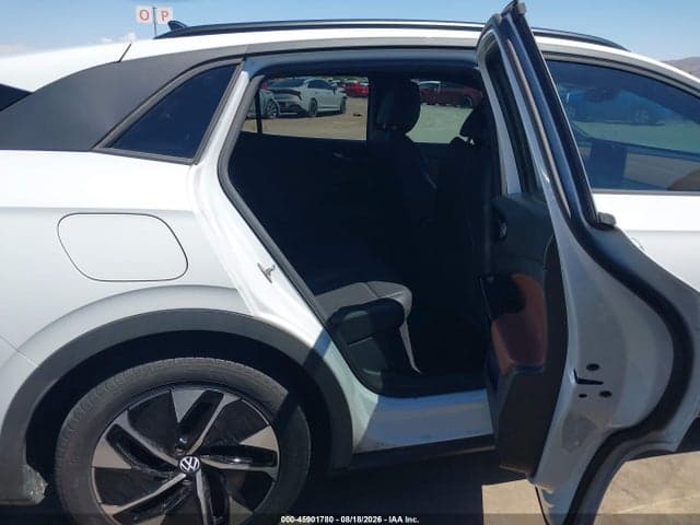 2021 VOLKSWAGEN ID.4 PRO S 8