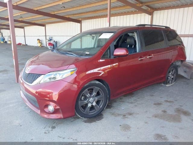 2017 TOYOTA SIENNA SE 8 PASSENGER 2