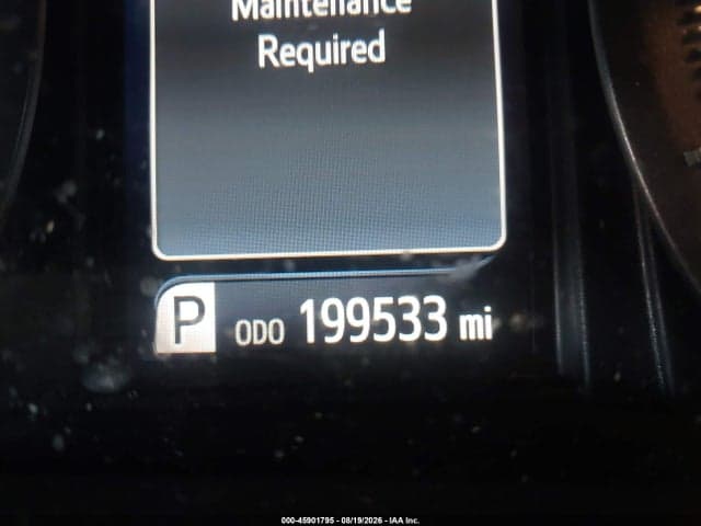 2017 TOYOTA SIENNA SE 8 PASSENGER 15