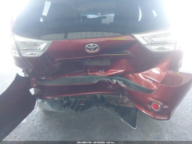 2017 TOYOTA SIENNA SE 8 PASSENGER 6
