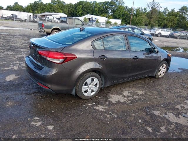 2017 KIA FORTE LX 4