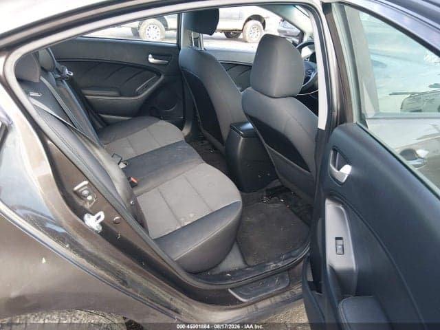 2017 KIA FORTE LX 8