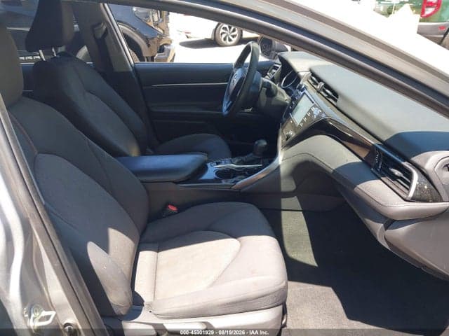 2020 TOYOTA CAMRY LE HYBRID 5