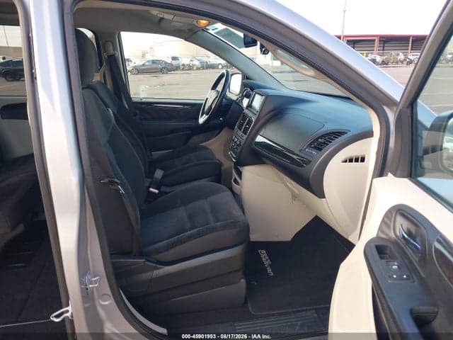 2017 DODGE GRAND CARAVAN SE 5