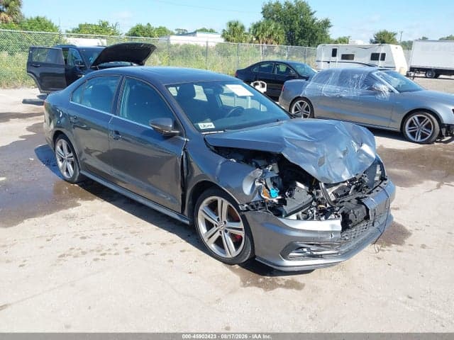 2017 VOLKSWAGEN JETTA GLI 1