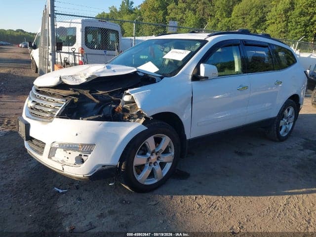 2017 CHEVROLET TRAVERSE LT 2