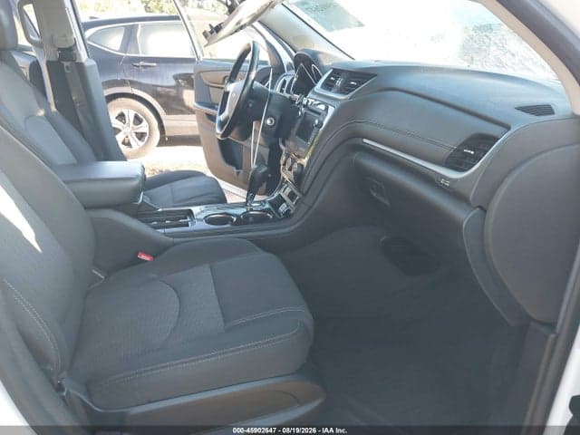 2017 CHEVROLET TRAVERSE LT 5