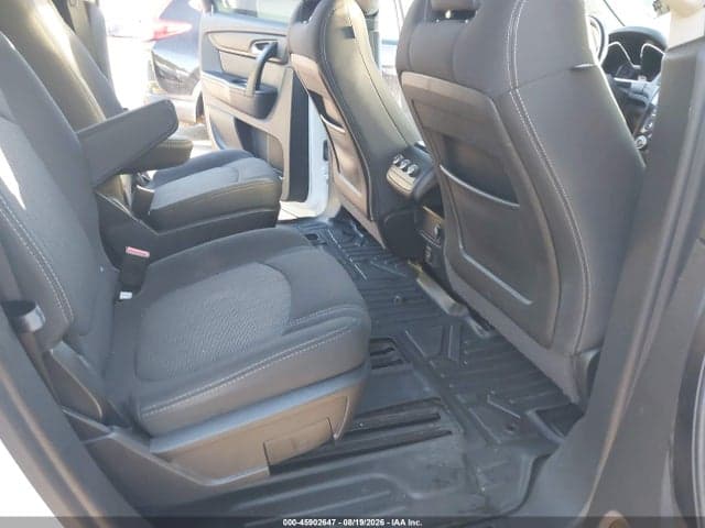 2017 CHEVROLET TRAVERSE LT 8