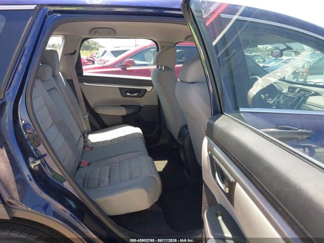 2017 HONDA CR-V LX 8