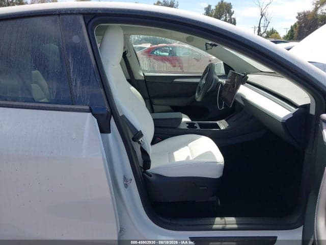 2024 TESLA MODEL Y LONG RANGE SINGLE MOTOR REAR-WHEEL DRIVE/RWD 5