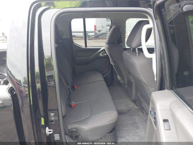 2018 NISSAN FRONTIER PRO-4X 8