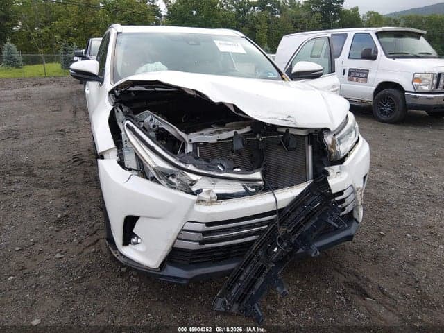 2018 TOYOTA HIGHLANDER XLE 6