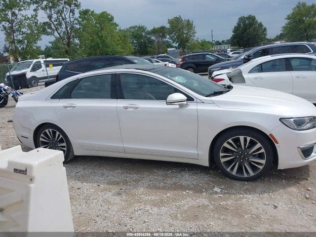 2019 LINCOLN MKZ RESERVE II 13