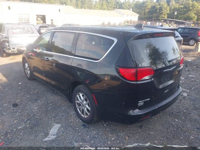 2017 CHRYSLER PACIFICA LX 3