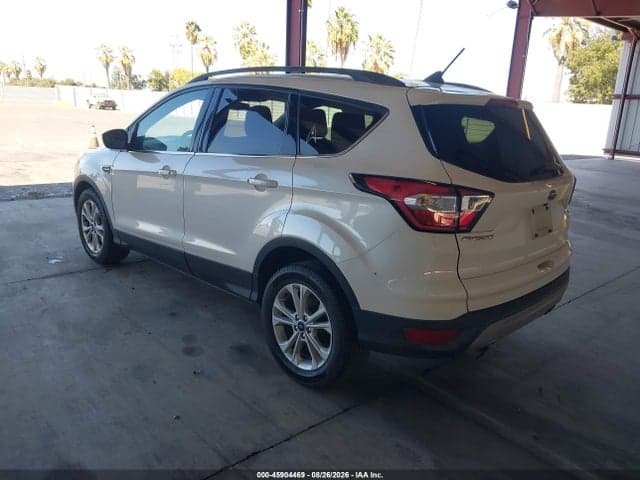 2018 FORD ESCAPE SE 3