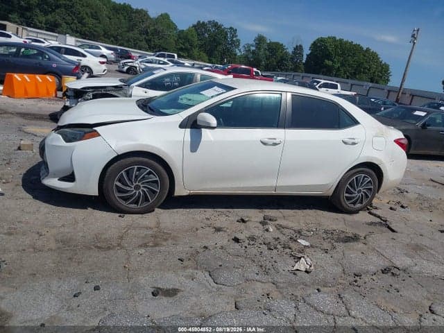 2018 TOYOTA COROLLA LE 13