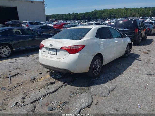 2018 TOYOTA COROLLA LE 4