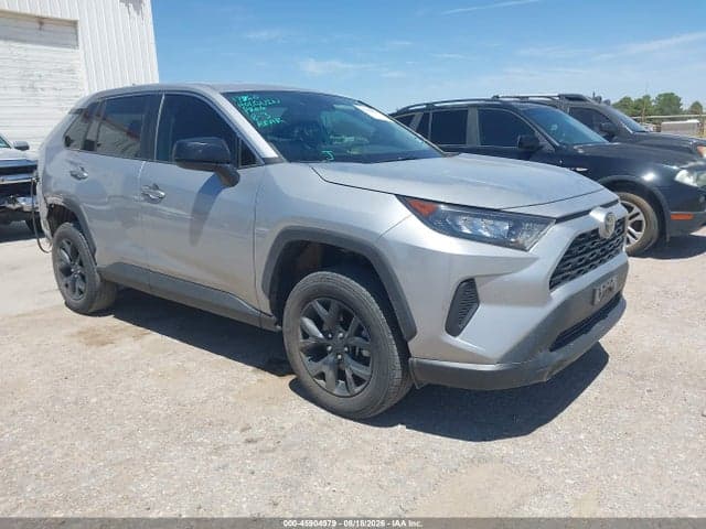 2022 TOYOTA RAV4 LE 1