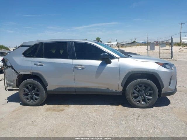 2022 TOYOTA RAV4 LE 14
