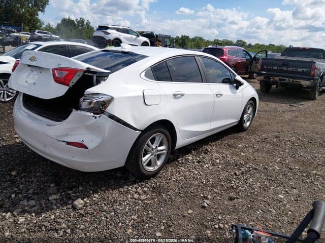2017 CHEVROLET CRUZE LT AUTO 4
