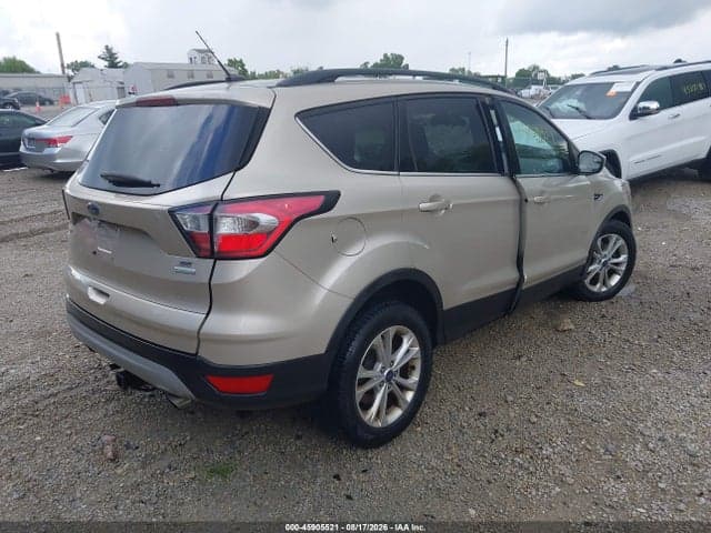2018 FORD ESCAPE SE 4