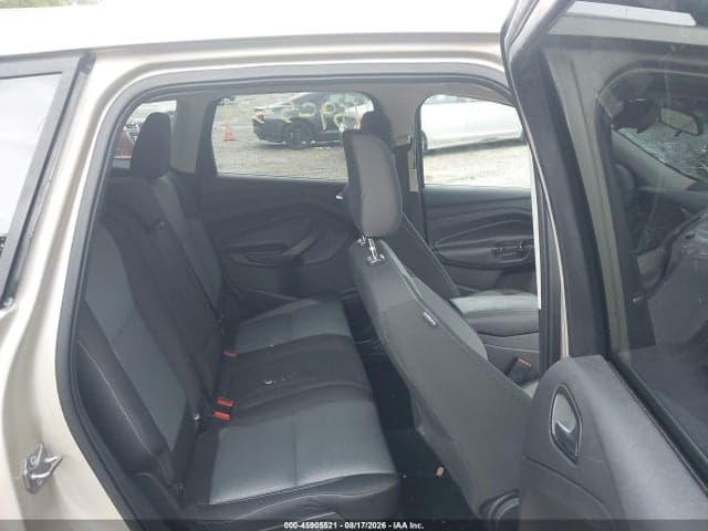 2018 FORD ESCAPE SE 8