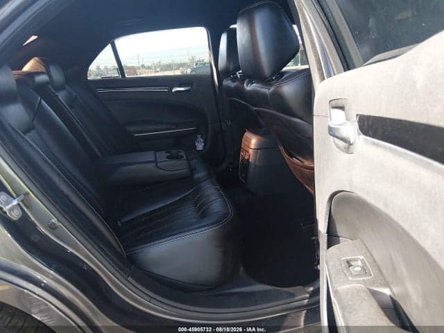 2020 CHRYSLER 300 300S 8
