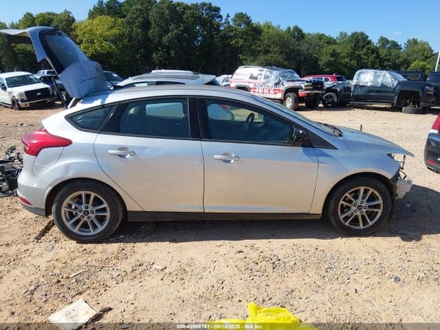 2018 FORD FOCUS SE 13