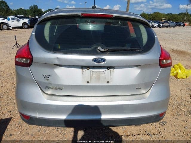 2018 FORD FOCUS SE 16
