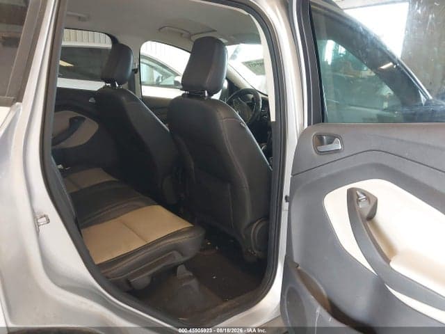 2019 FORD ESCAPE SEL 8