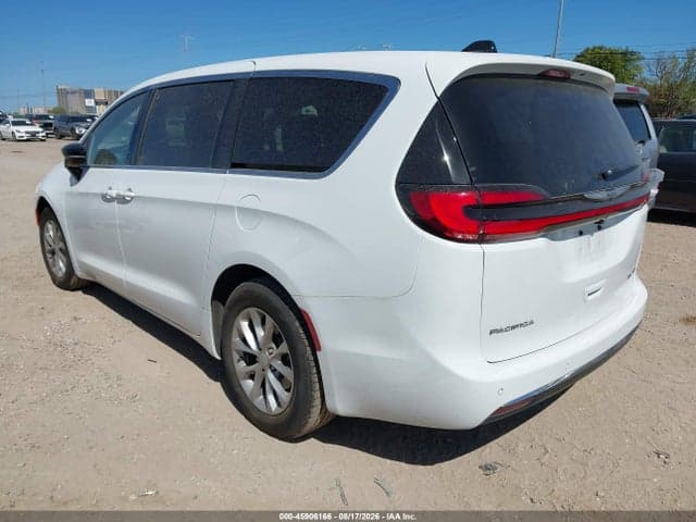 2026 CHRYSLER PACIFICA LIMITED 3