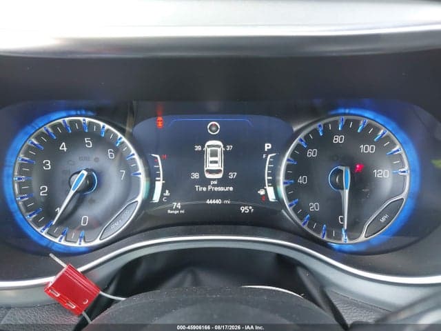 2026 CHRYSLER PACIFICA LIMITED 7