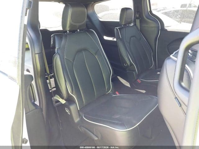 2026 CHRYSLER PACIFICA LIMITED 8