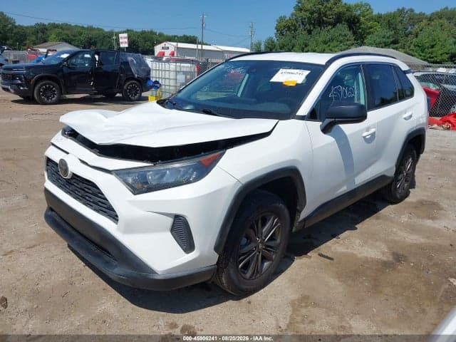 2020 TOYOTA RAV4 LE 2