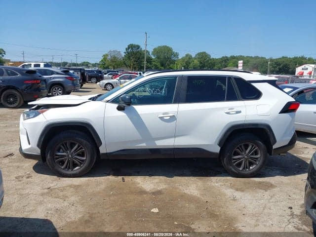 2020 TOYOTA RAV4 LE 14